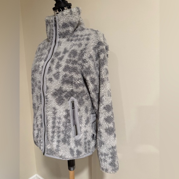 Patagonia Divided Sky Jacket - Picture 5 of 7